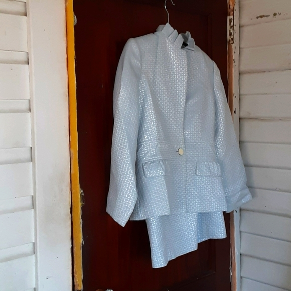 Calvin Klein Jackets & Blazers - Calvin Klein sz 8 2pc suit ice blue color waist 29 pit measures 19 inches